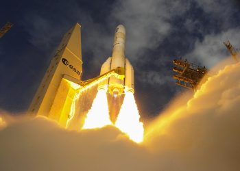Европейската космическа агенция обяви успешен тест на новата ракета Ariane 6 с ключови технологични подобрения