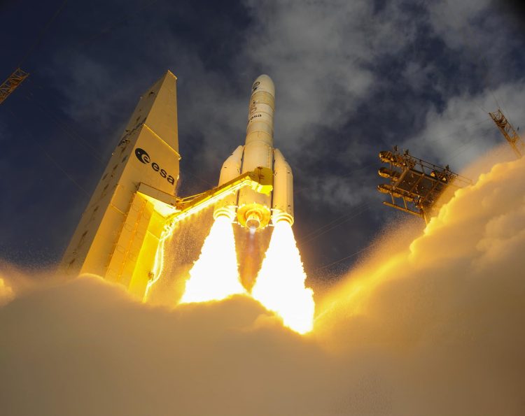 Европейската космическа агенция обяви успешен тест на новата ракета Ariane 6 с ключови технологични подобрения