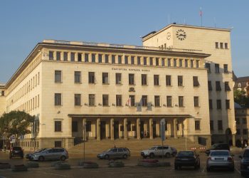 България не планира удължаване на двойното разплащане в лева и евро след 31 януари