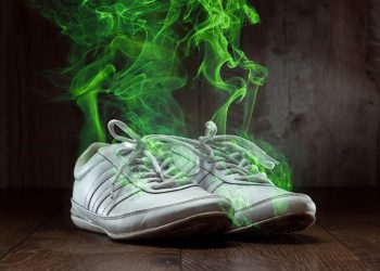 Как да премахнем неприятна миризма от обувки с подръчни средства