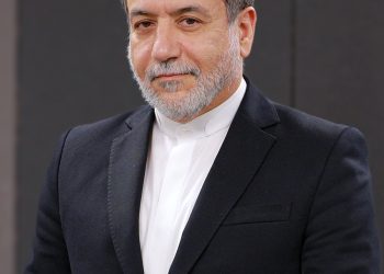 Иранският външен министър отправи най-директното предупреждение до САЩ за потенциална военна ескалация