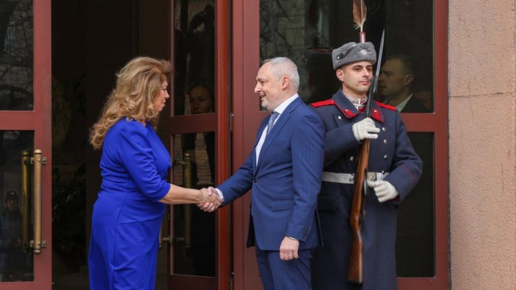 Продължават консултациите за служебен премиер, Радослав Миленков отказа номинация